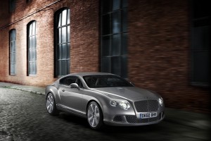 CGT Location exterior front 3/4