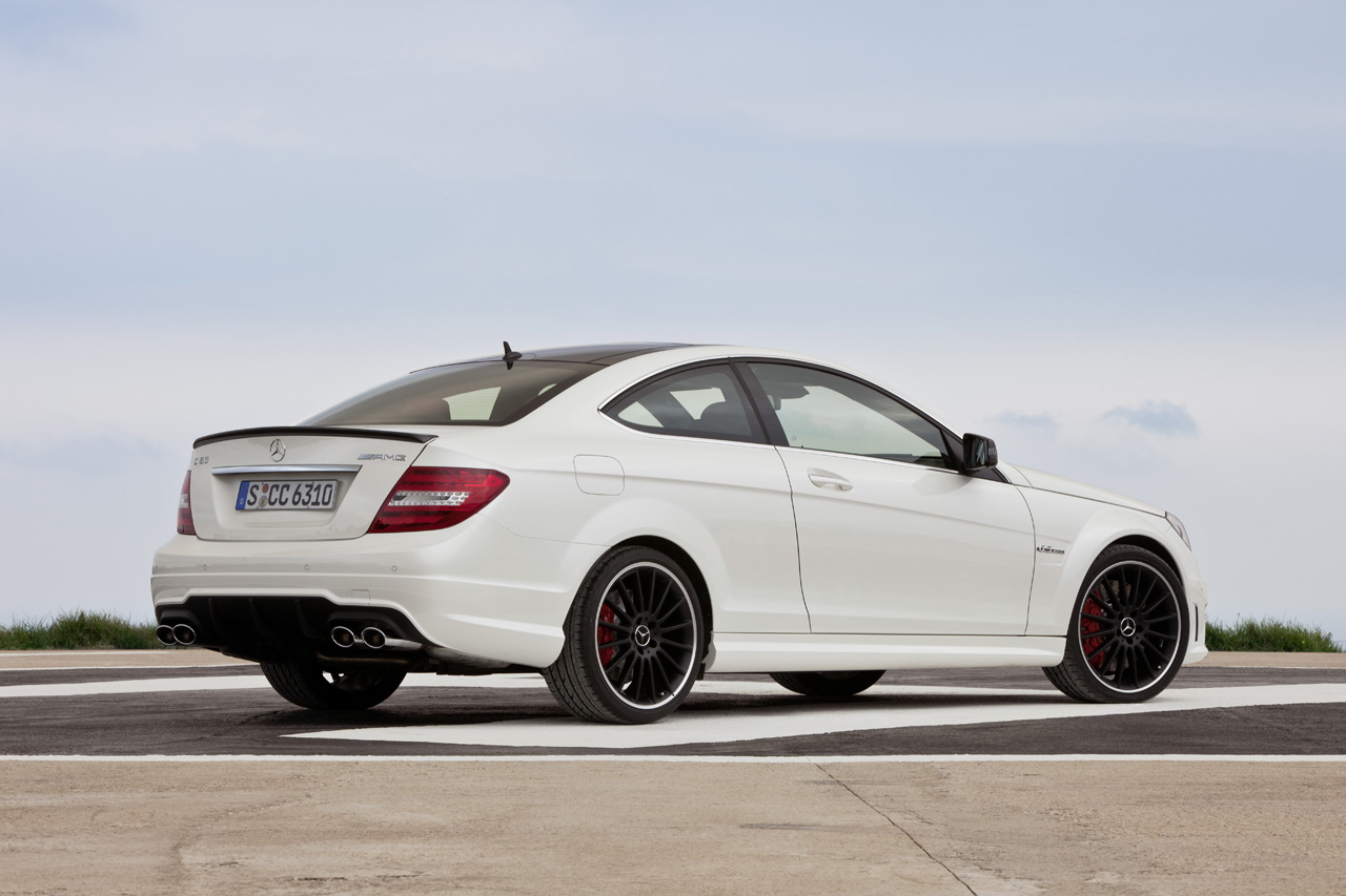 Mercedes c63 amg coupe videos #6