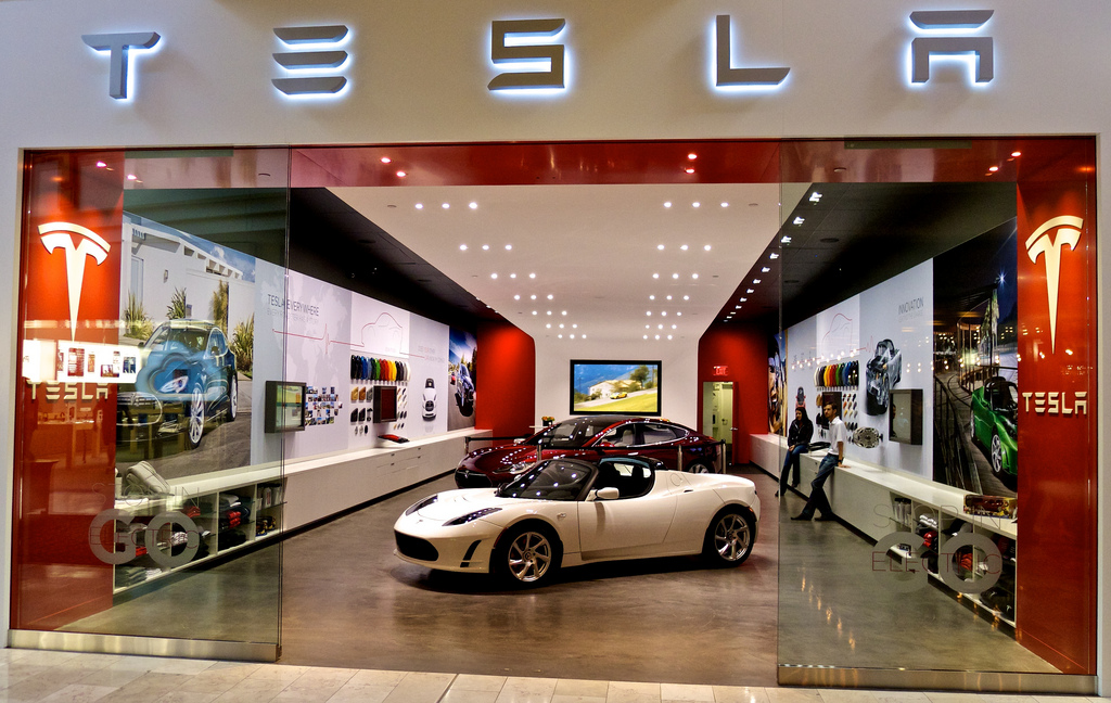 Editorial: Tesla factory stores under fire – time to rethink how cars are  sold in America? | TechAutos